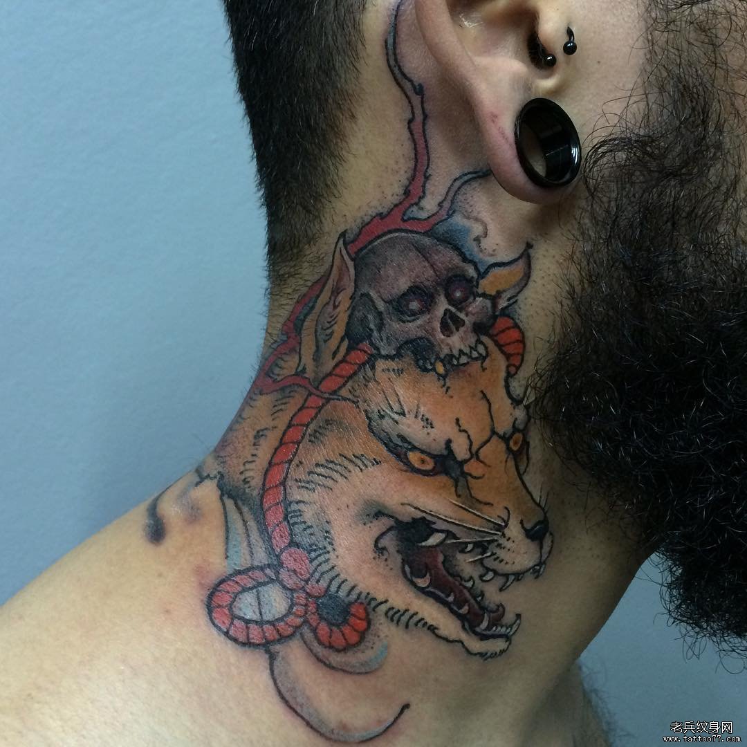 传统狐狸骷髅彩色纹身图案