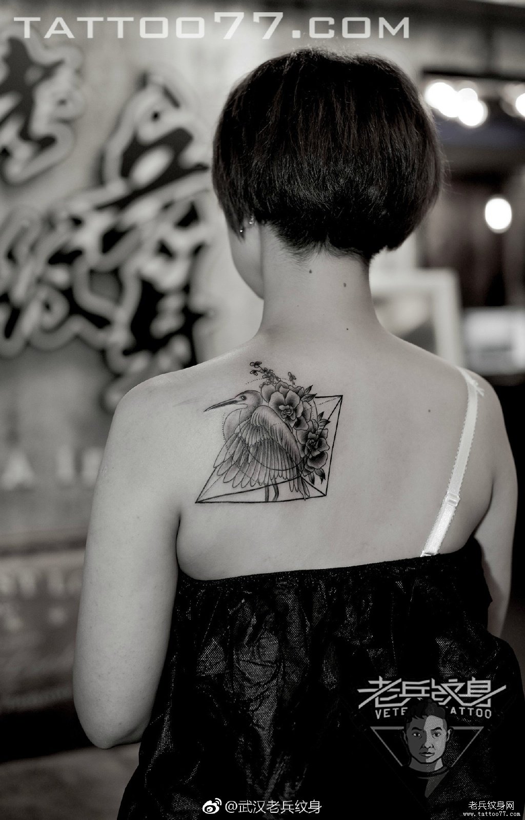 肩背鹤纹身图案作品