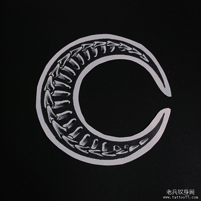 月亮骷髅纹身图案手稿