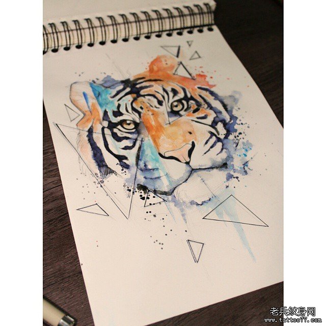 彩色欧美泼墨老虎纹身图案手稿
