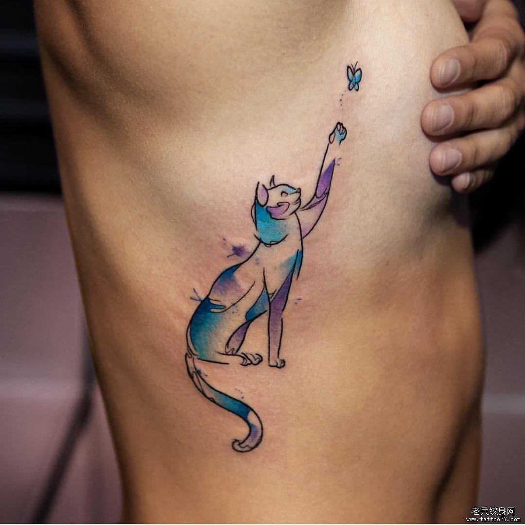 侧腰色彩小猫纹身图案