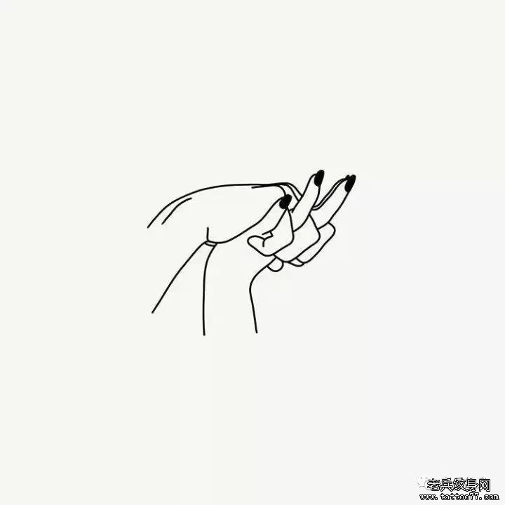 简约线条纹身图案