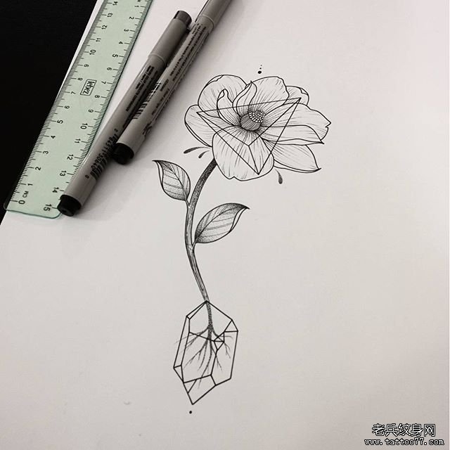 小清新花朵纹身图片