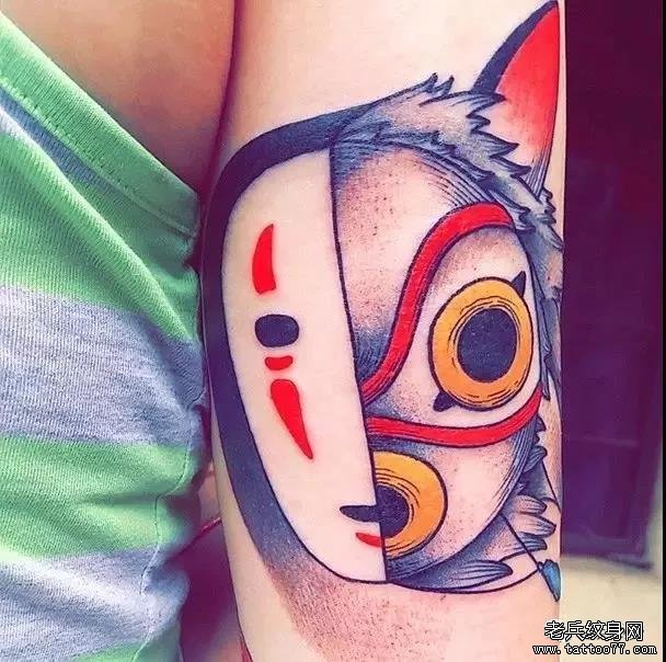 手臂无脸男纹身图案