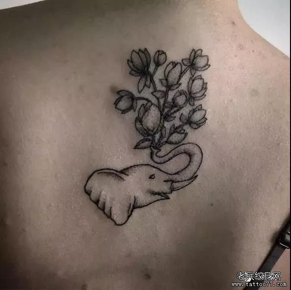 腿部小清新纹身图案