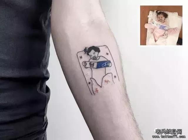 简约线条纹身图案