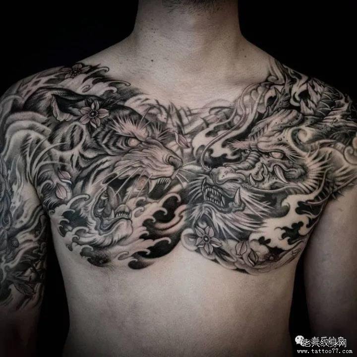 花胸龙纹身图案