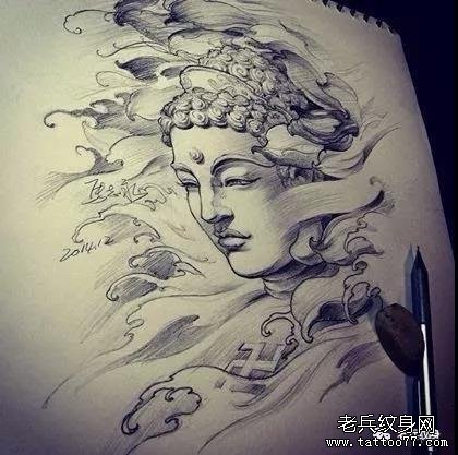 手臂佛纹身图案