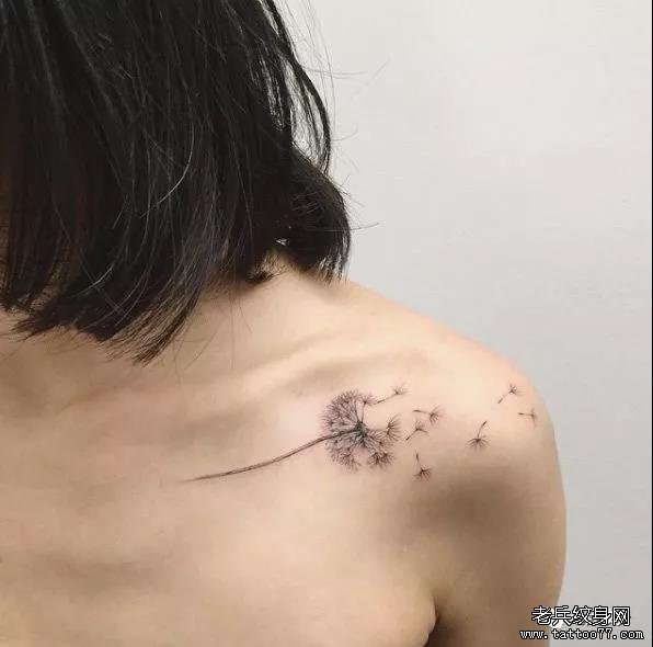 锁骨蒲公英纹身图案