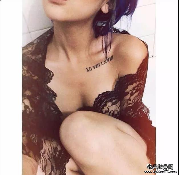 肩部罗马数字纹身图案