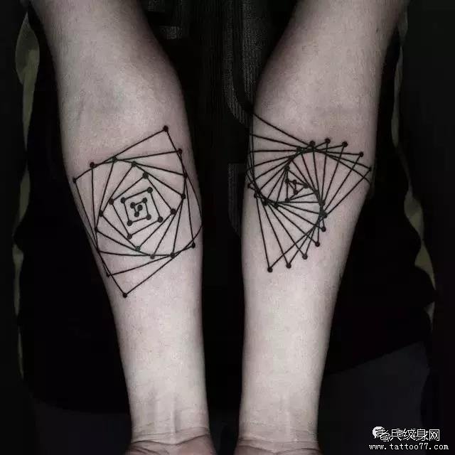 手臂线条点纹身图案