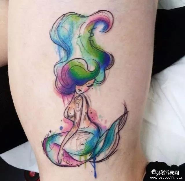 腿部水彩美人鱼纹身图案
