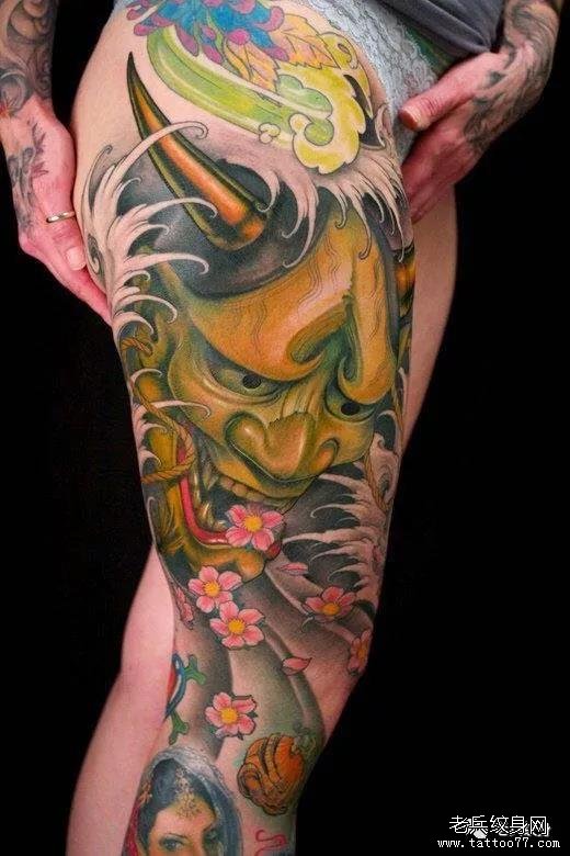 腿部般若菊花纹身图案