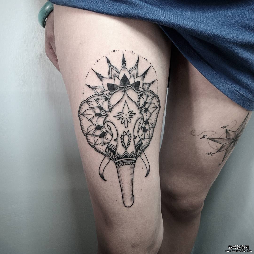 象神虚线点刺大腿纹身图案