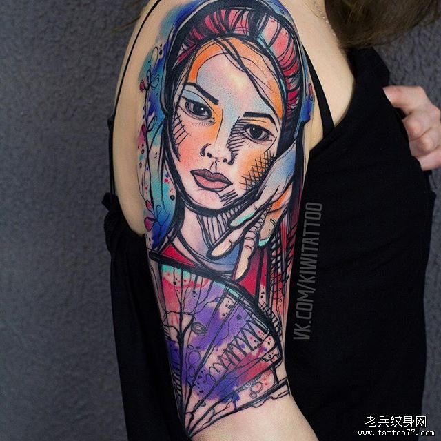 手臂水彩女郎纹身图案