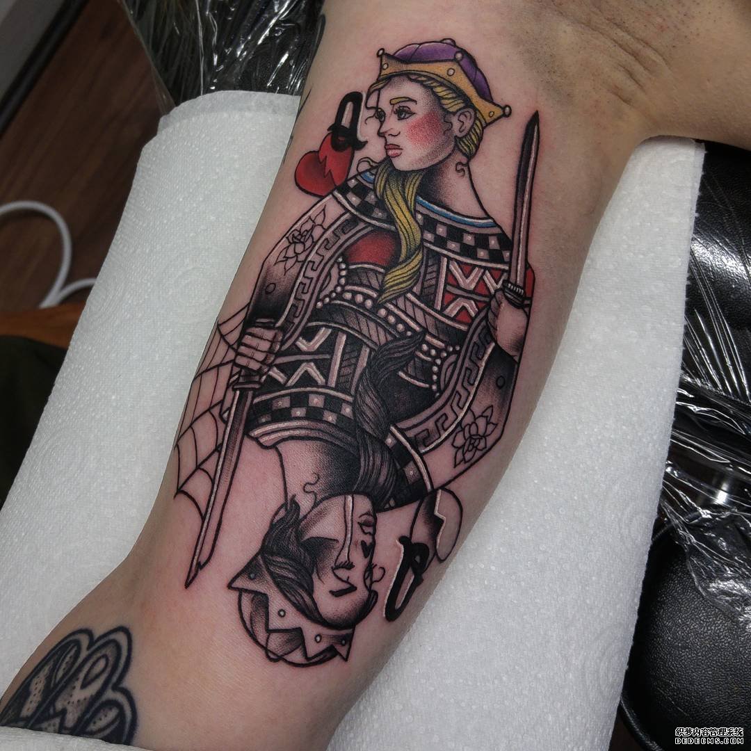 色彩个性queen女王纹身