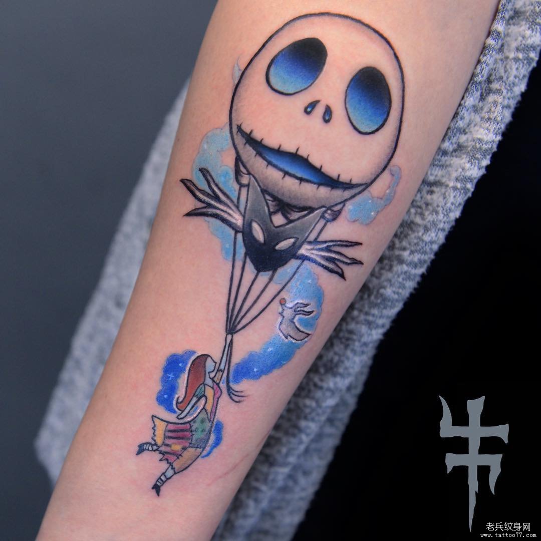 色彩卡通幽灵气球小臂tattoo图案