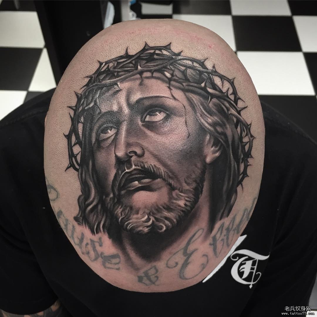 头部耶稣纹身图案