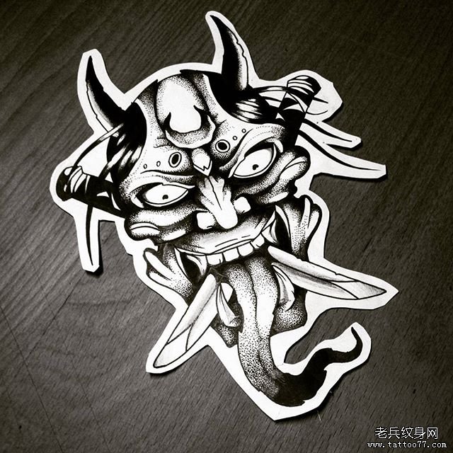 匕首鬼脸纹身图案