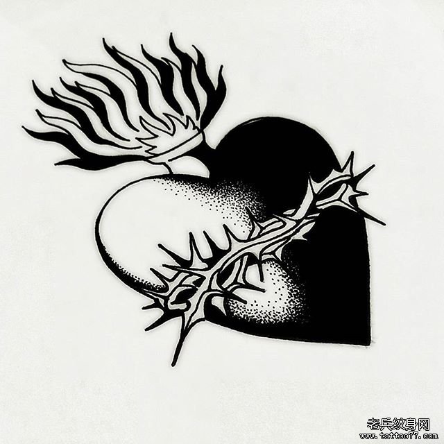 心荆棘纹身图案