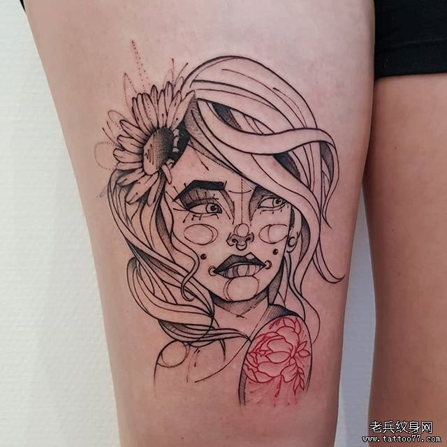 大腿女郎菊花纹身图案