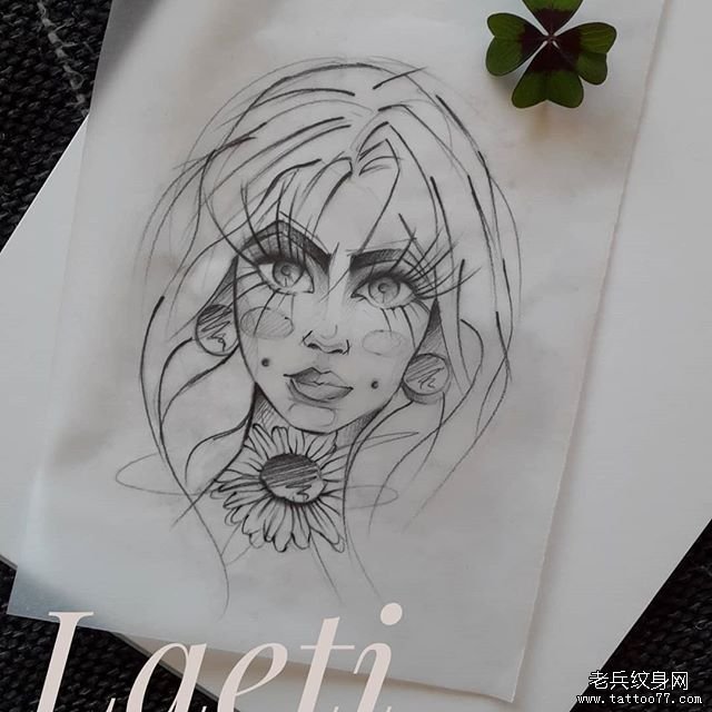 女人头像速写线条风格纹身手稿