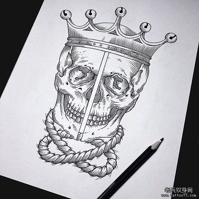 线条皇冠骷髅纹身手稿