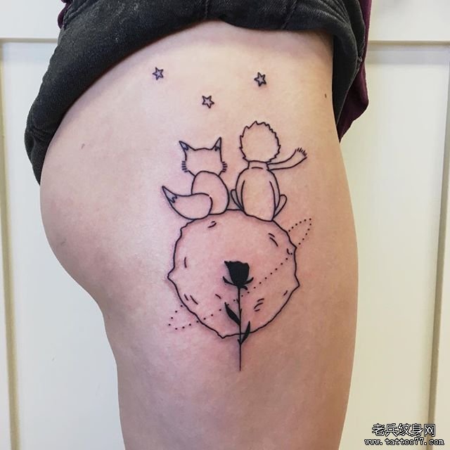 线条卡通小王子大腿文身图案