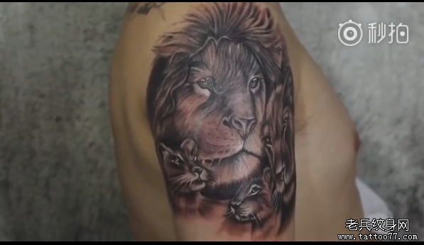 大臂狮子纹身视频
