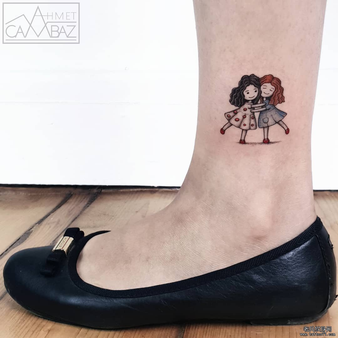 脚踝色彩卡通纹身