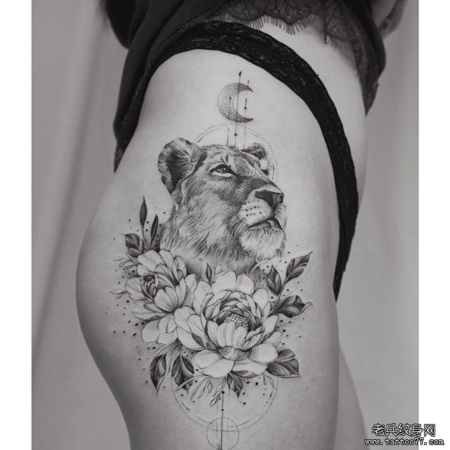 大腿狮子花朵纹身图案