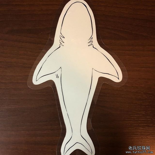 个性简笔鲨鱼纹身手稿
