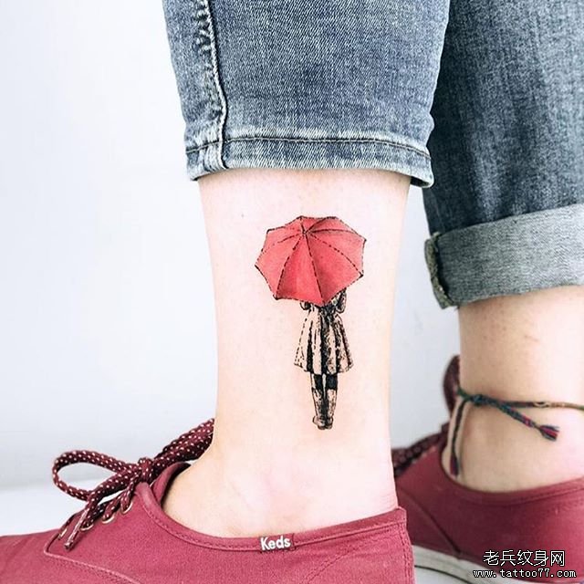 脚踝色彩人物雨伞纹身图案