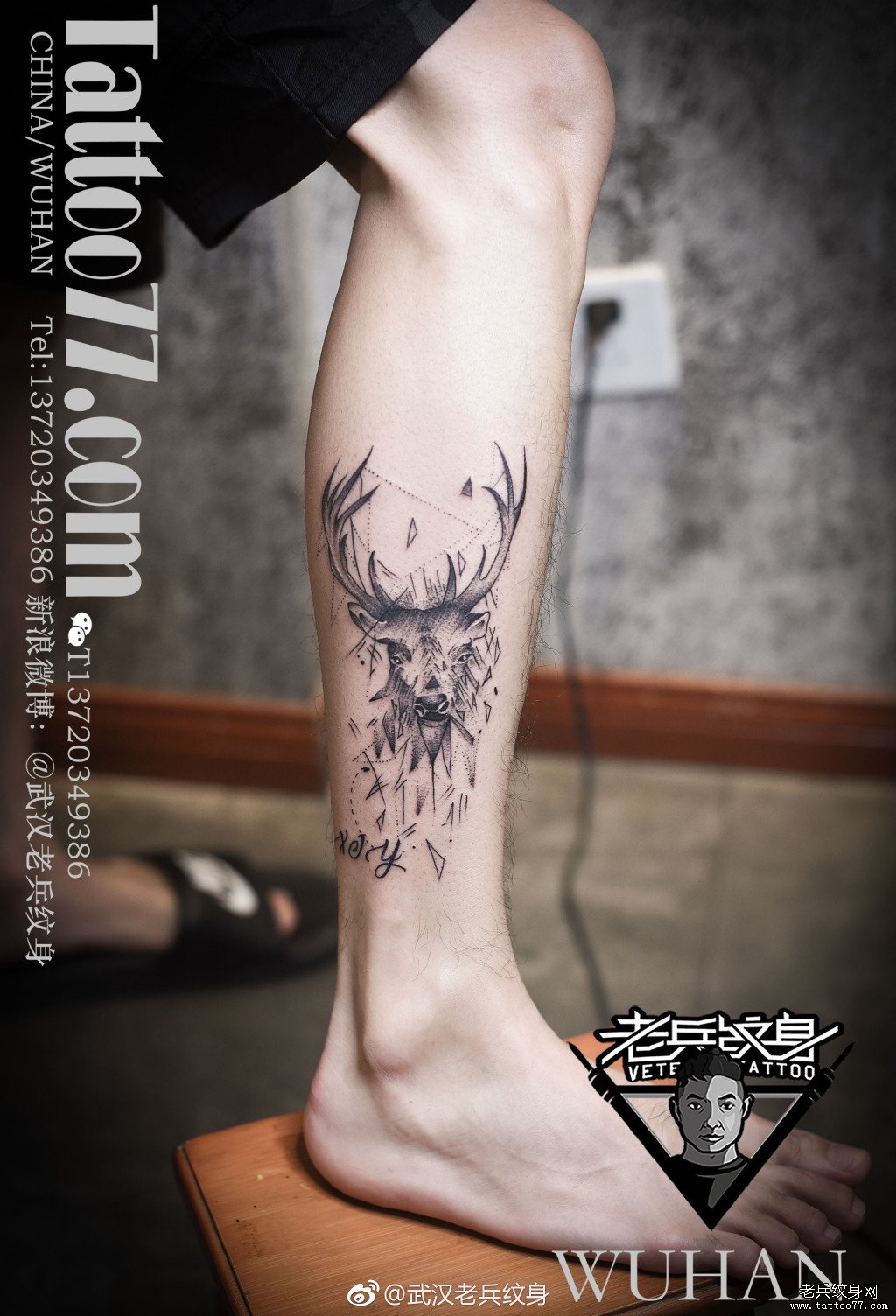 小腿几何鹿头纹身图案