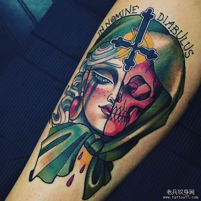 色彩女郎骷髅纹身