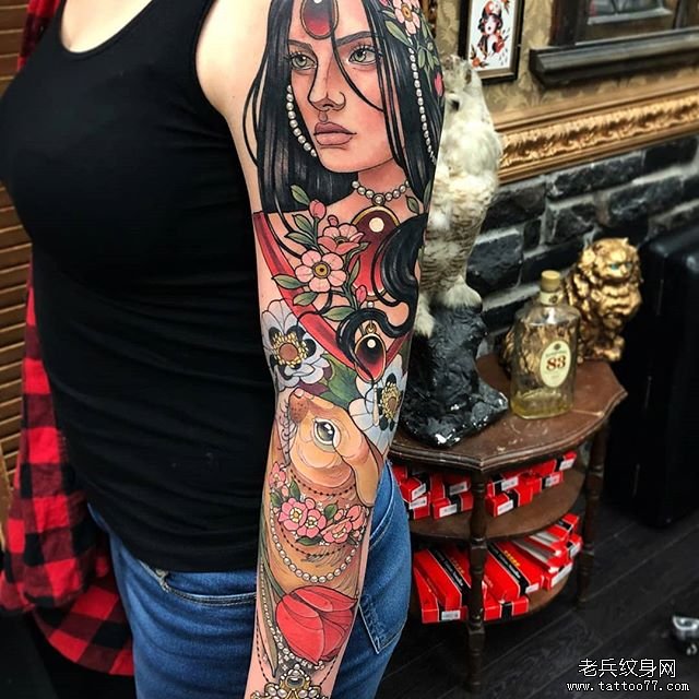 色彩女郎兔子纹身图案