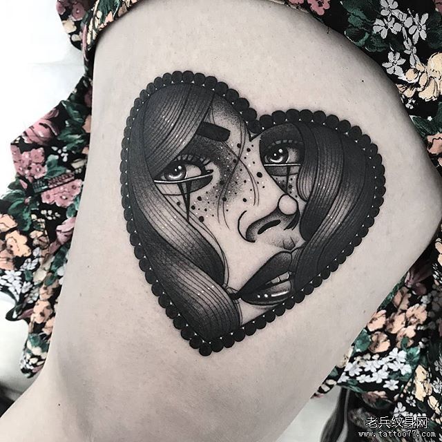 黑灰女郎纹身图案