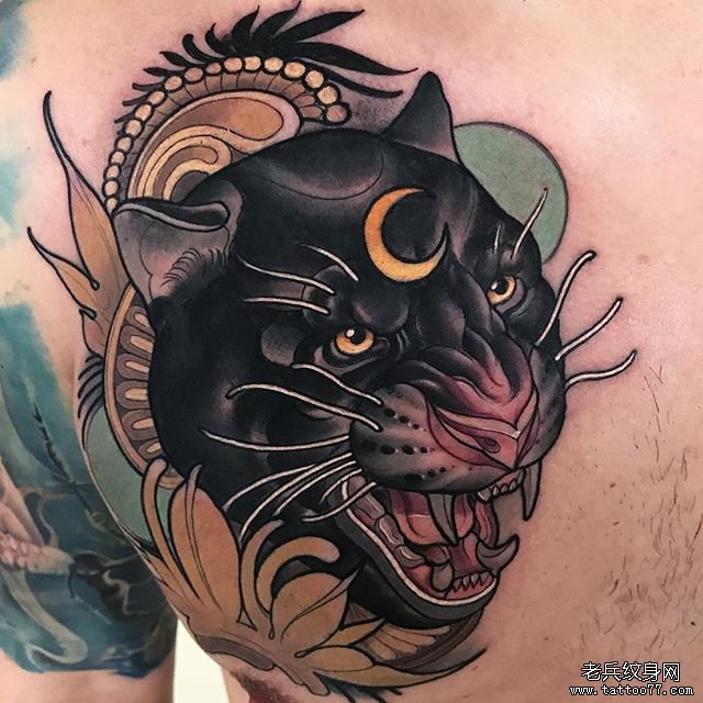 胸口newschool暗黑猫纹身图案