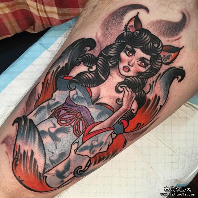 色彩狐狸女郎纹身