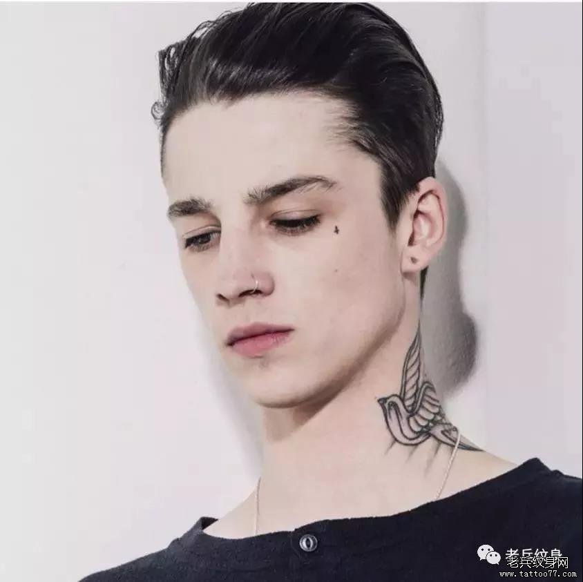 又痞又雅的Ash，仅凭一人之力，就改变了潮流的风向标！