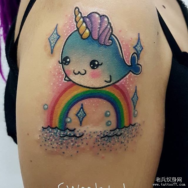 彩色个性彩虹独角兽纹身图案
