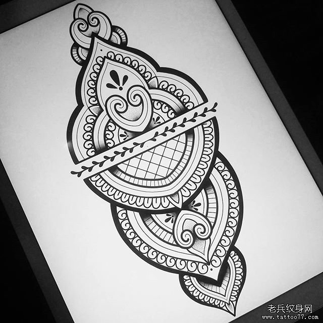 黑灰梵花纹身手稿