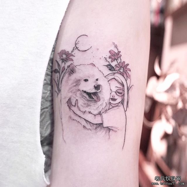 个性简笔女孩与狗纹身图案