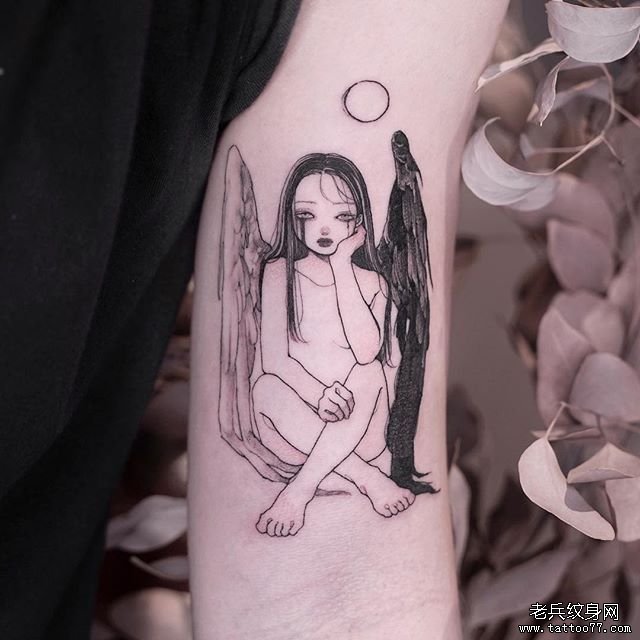 个性暗黑简笔女孩纹身图案