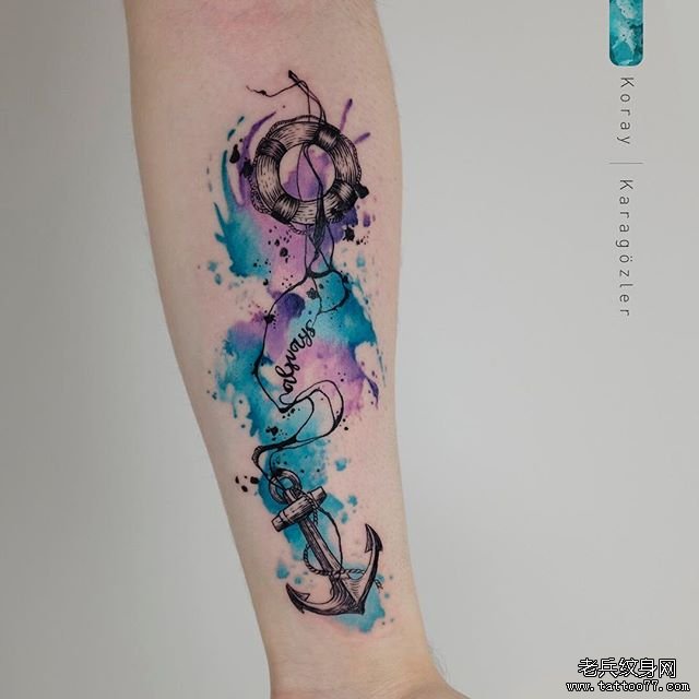 水彩个性船锚纹身图案