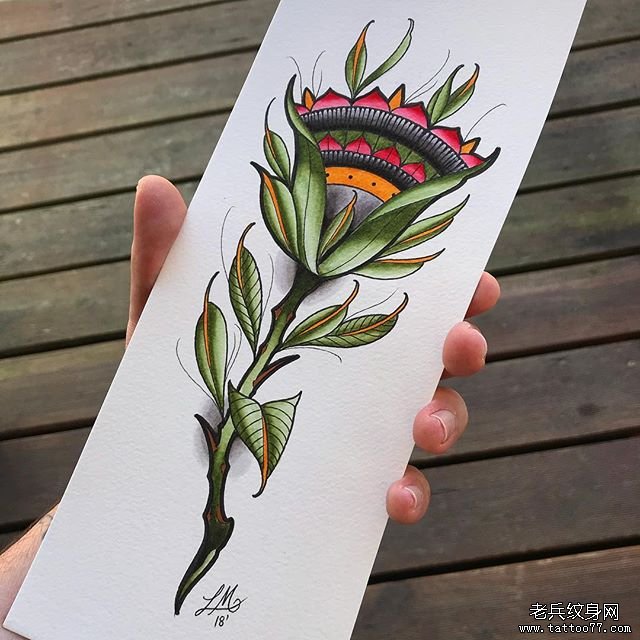 色彩花朵纹身手稿