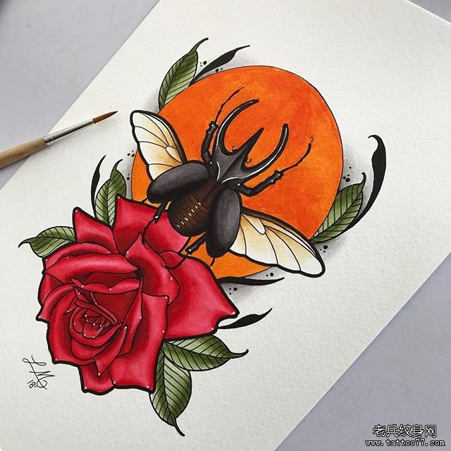 色彩玫瑰夕阳甲壳虫纹身