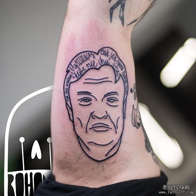 手臂简笔画肖像纹身