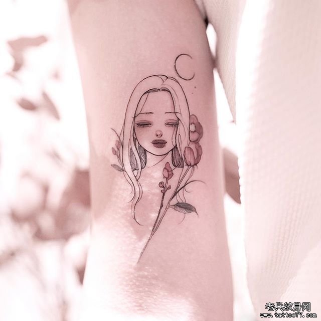 大臂简笔小女孩纹身图案