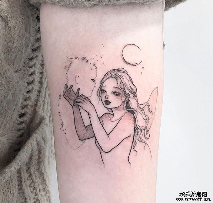 简笔女孩个性纹身图案